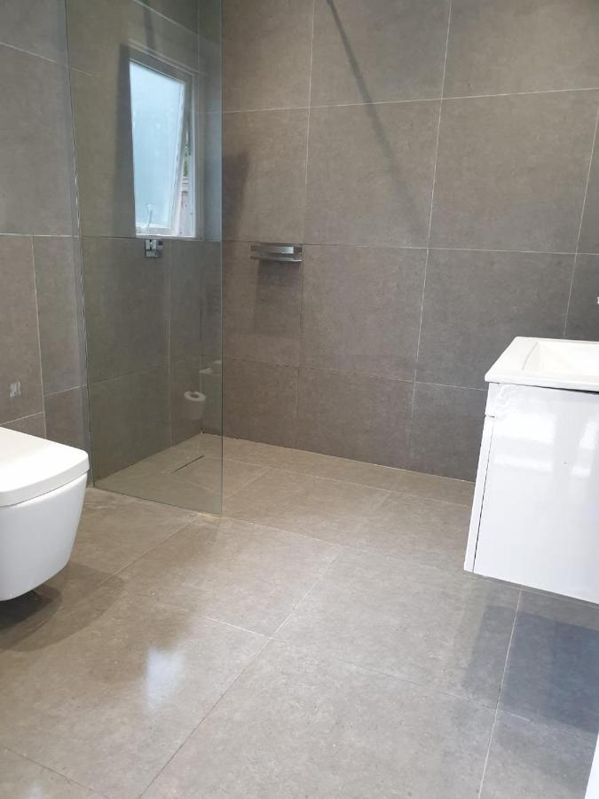Balham, South London Spacious Guest House F2, 6 Rooms Available Exterior photo